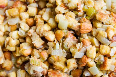 Storebought Stuffing: Martin's Potatobread Stuffing