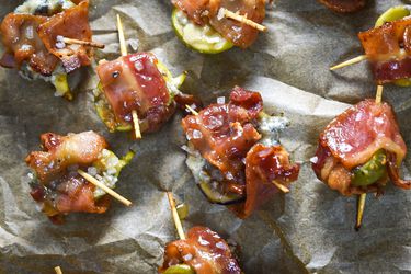 20180307-bacon-wrapped-stuffed-bourbon-figs-overhead-morgan-eisenberg