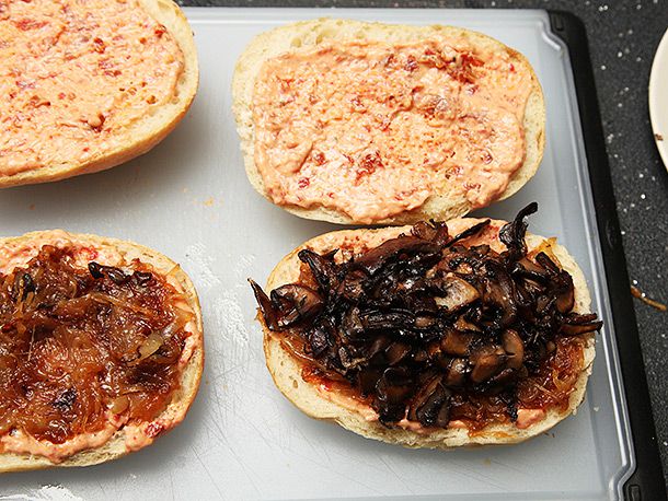 201402130-mushroom-onion-sandwich-vegan-recipe-4.jpg