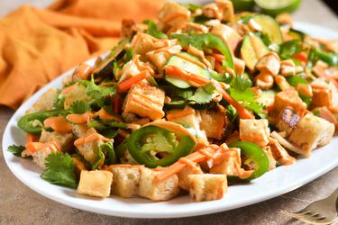 20150530 - banh mi - panzanella香菜eisenberg.jpg——摩根