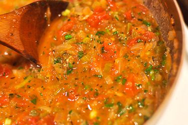 20120930-224499-creole-sauce.jpg