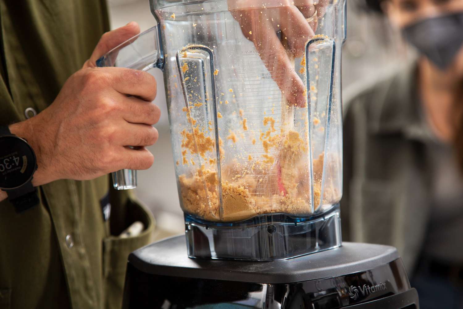 The Vitamix A2300 Ascent making peanut butter