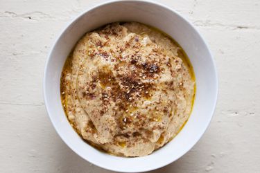 Vegetarian Roasted Zucchini-Chickpea Dip with Za'atar