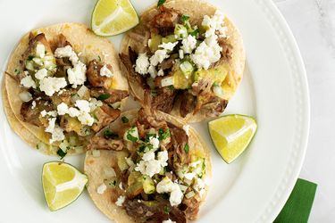 No-Waste Tacos de Carnitas With Salsa Verde