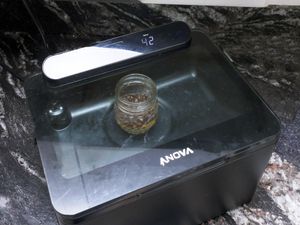 anova chamber sealer infusing coffee beans into sherry