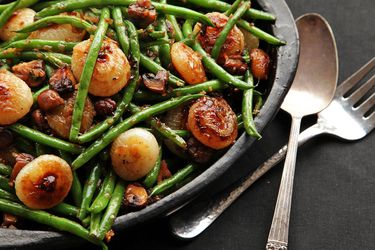 20131024-green-bean-cippolini-mushroom-thanksgiving-recipe-22.jpg