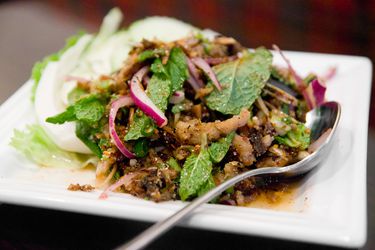 Larb Pla Dook(11美元)