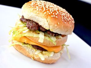 20110512-big-mac-burger-lab-17.jpg