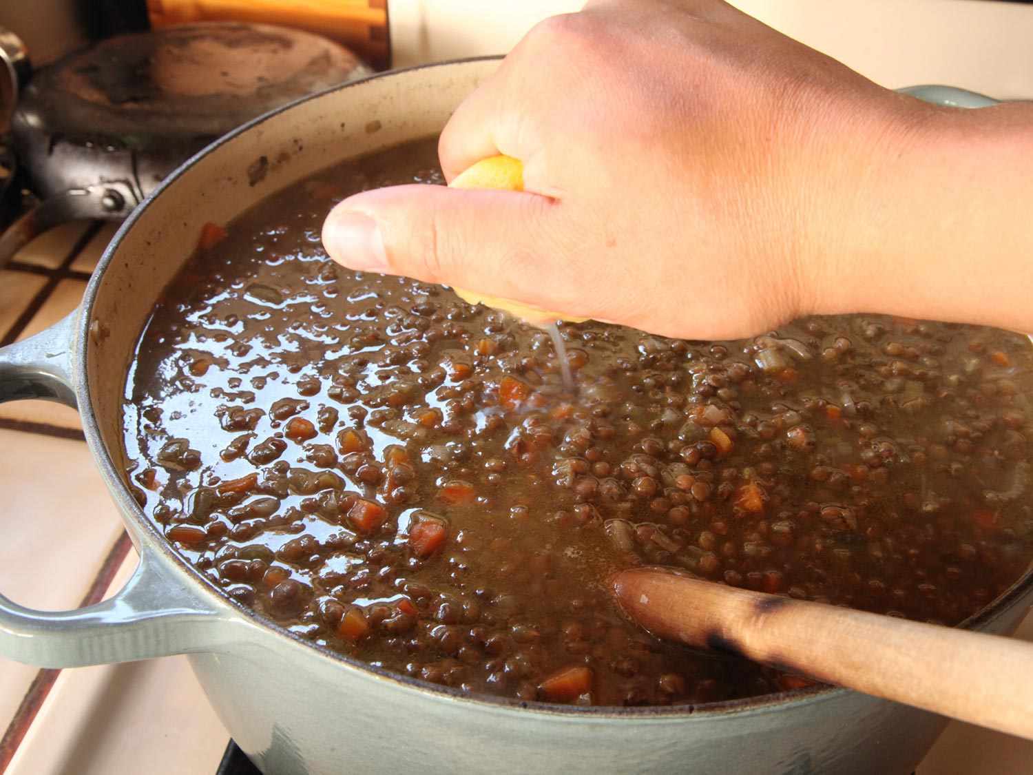 20141013-easy-lentil-soup-recipe-10.jpg