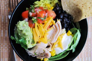 20121015-226288-chicken-burrito-bowl-edit.jpg