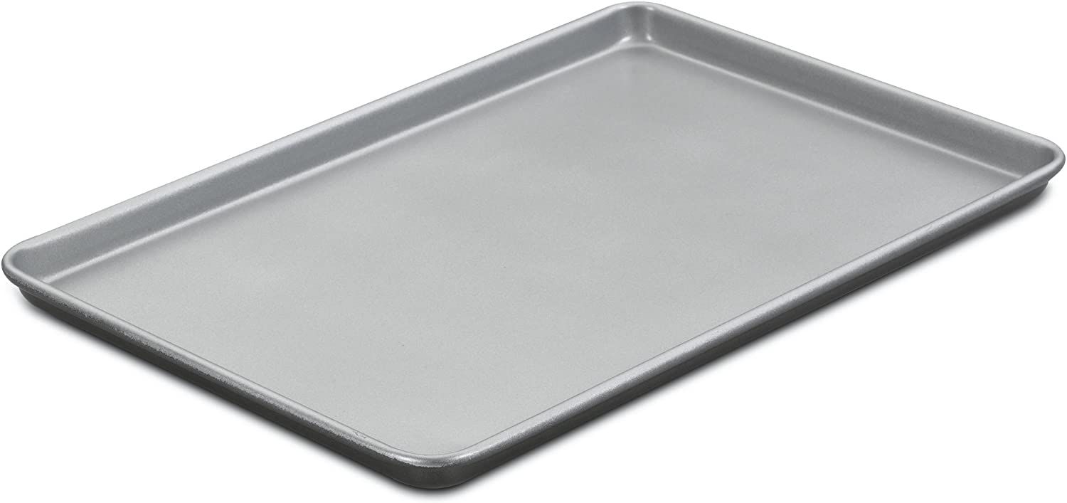 Cuisinart Chefâs Classic Nonstick Baking Sheet