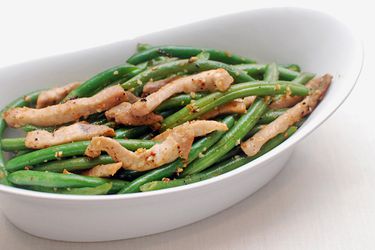 Dish of stir-fried pork with green beans