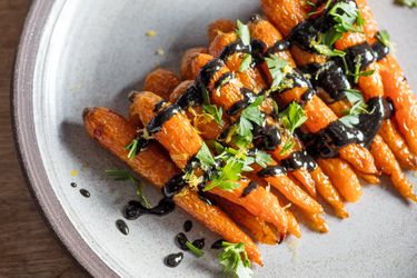20170712-roasted-carrots-black-sesame-vicky-wasik-4.jpg