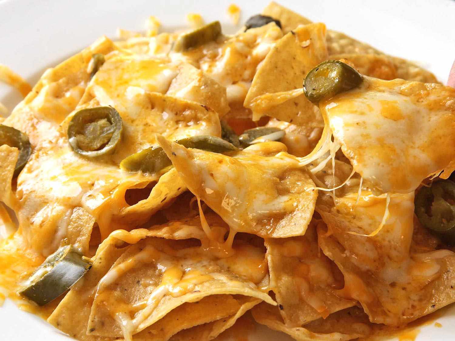 A plate of nachos.