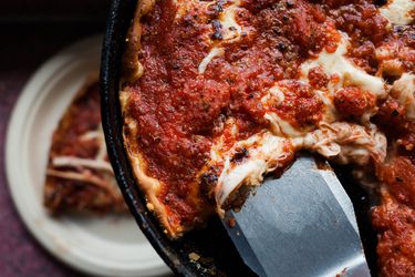 Chicago Deep Dish Pizza