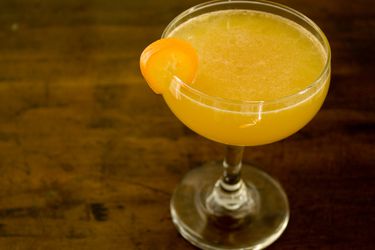 201111 - 187996 - seasonalcocktails kumquatwhiskeysour.jpg