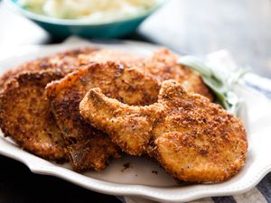 20161006-fried-pork-chops-vicky-wasik-11.jpg