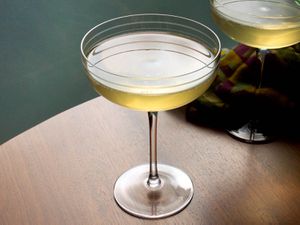 20150203-chamomiletangerinesparklingcocktail-cocktail-elana-lepkowski.jpg