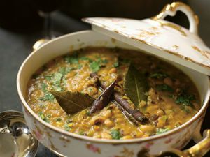 20120224 - 194445 -黑眼豌豆curry.jpg