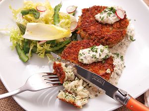 20130326-crab-cakes-30.jpg