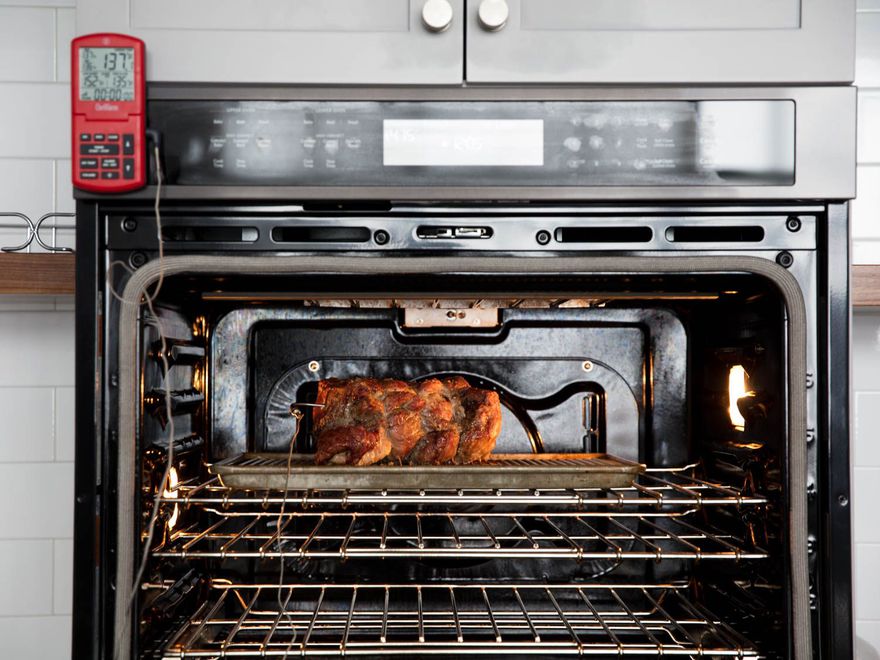 在烤箱里，用烤箱加热，用烤箱加热的温度和温度的温度