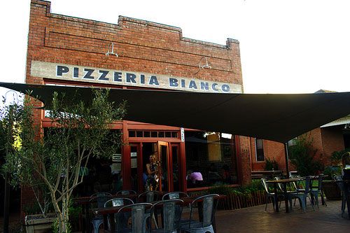 Pizzeria Bianco, full exterior