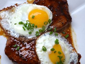 01182014-279632-sunday-brunch-bourbon-glazed-pork-chops-fried-eggs.JPG