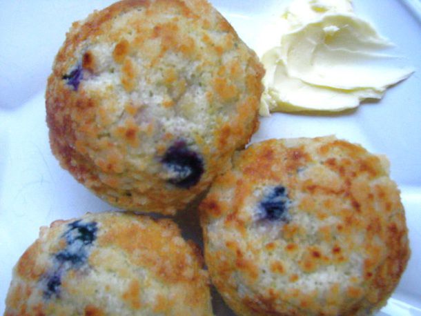 20120519-206042-sunday-brunch-blueberry-streusel-muffins.jpg