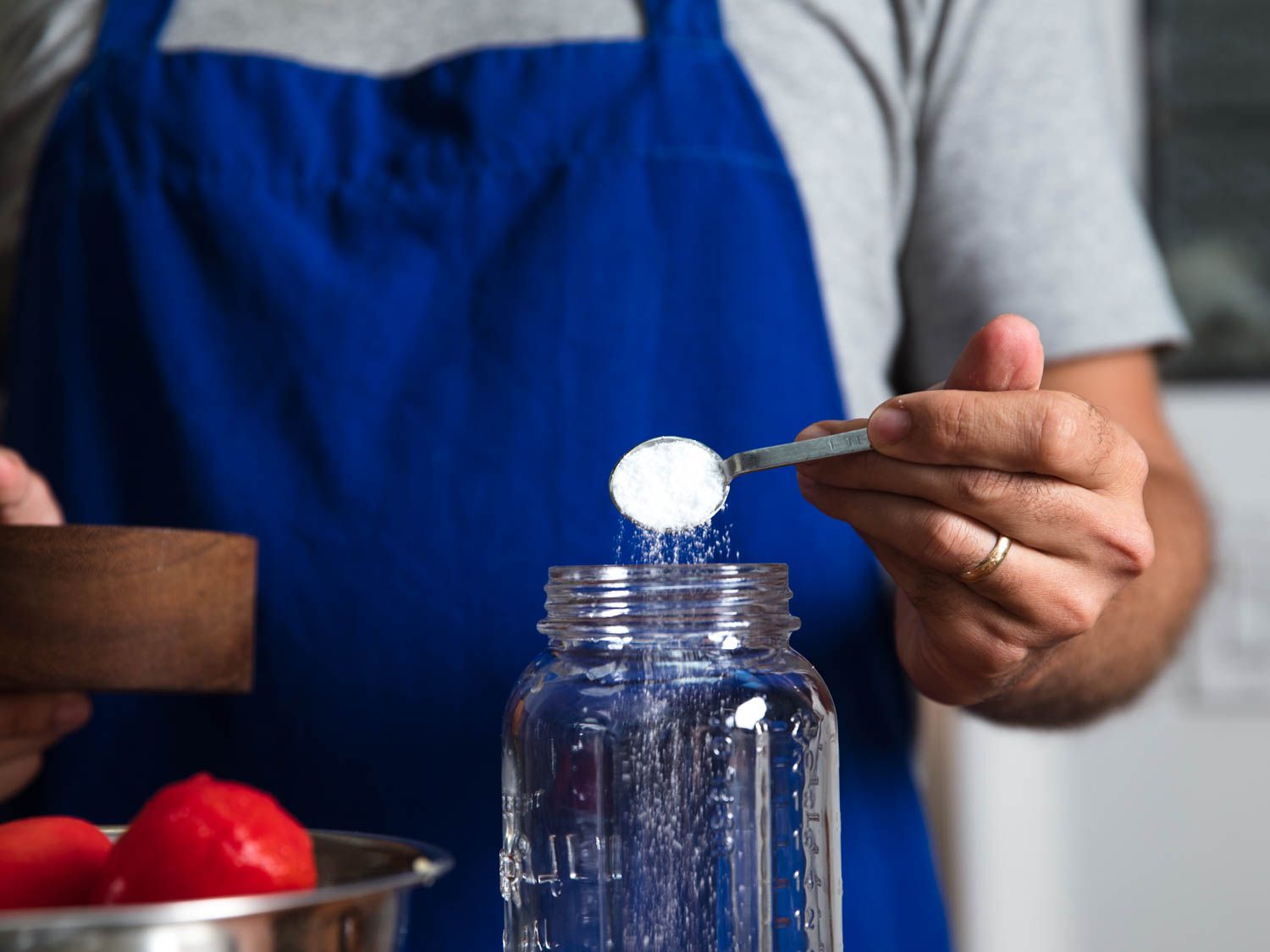 Adding salt to a jar for canning tomatoes