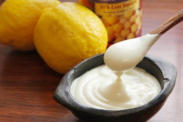 20160328-aquafaba-vegan-mayo-recipe-12-edit.jpg