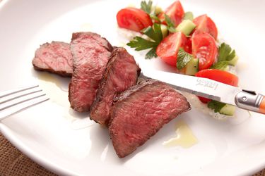 20130611-steak-multiple-flip-tomato-cucumber-salad-recipe-hi-res