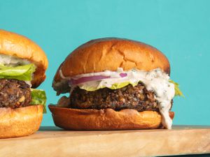 Hot Sauce-Spiked Mushroom Veggie Burger