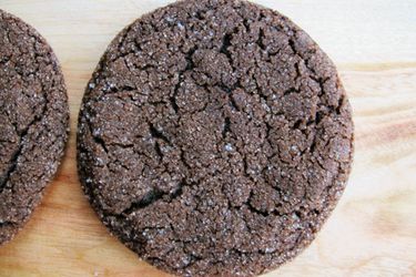 Overhead shot of crackled, sugar-coated chocolate molasses cookies