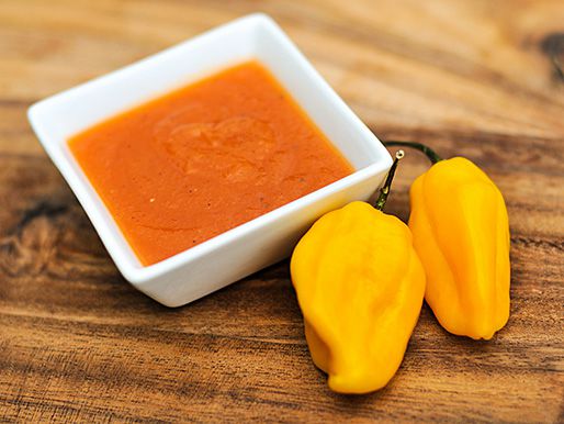 20120718-215059-papaya-hot-sauce.jpg