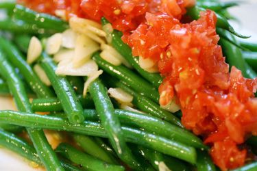 20120904-haricot-verts-tomato-salad-primary.jpg