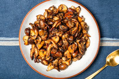 Overhead view of a plate of sauteed mushrooms