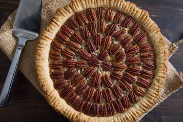 20151017-pecan-pie-vicky-wasik-15.jpg