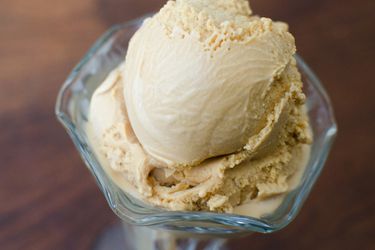 bi-rite-salted-caramel-ice-cream-primary.jpg