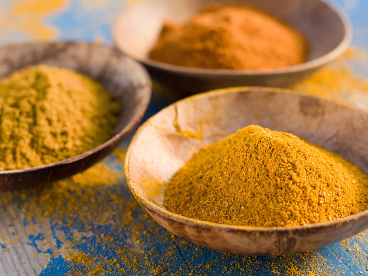 curry-powder-shutterstock_92670397.jpg