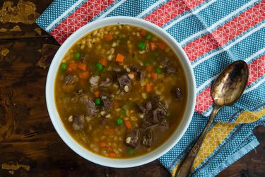 20170111-pressure-cooker-beef-barley-soup-vicky-wasik-14.jpg