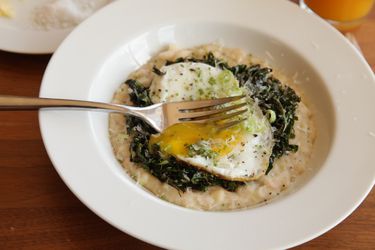 20130827-creamy-beans-kale-egg-parmesan-breakfast-2.jpg