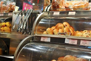 20140508-chinese-bakeries-taipan-primary.jpg