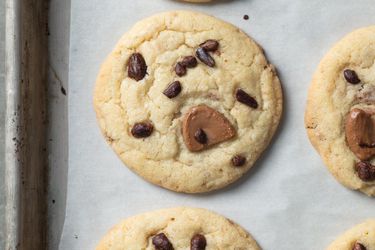 20170727-cocoa-butter-sugar-cookies-vicky-wasik-18.jpg