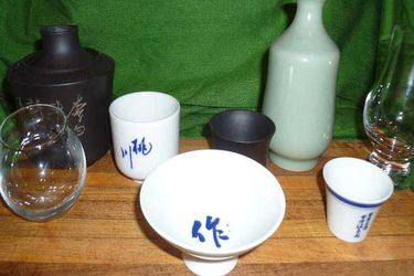 021811 - sakecups.jpg