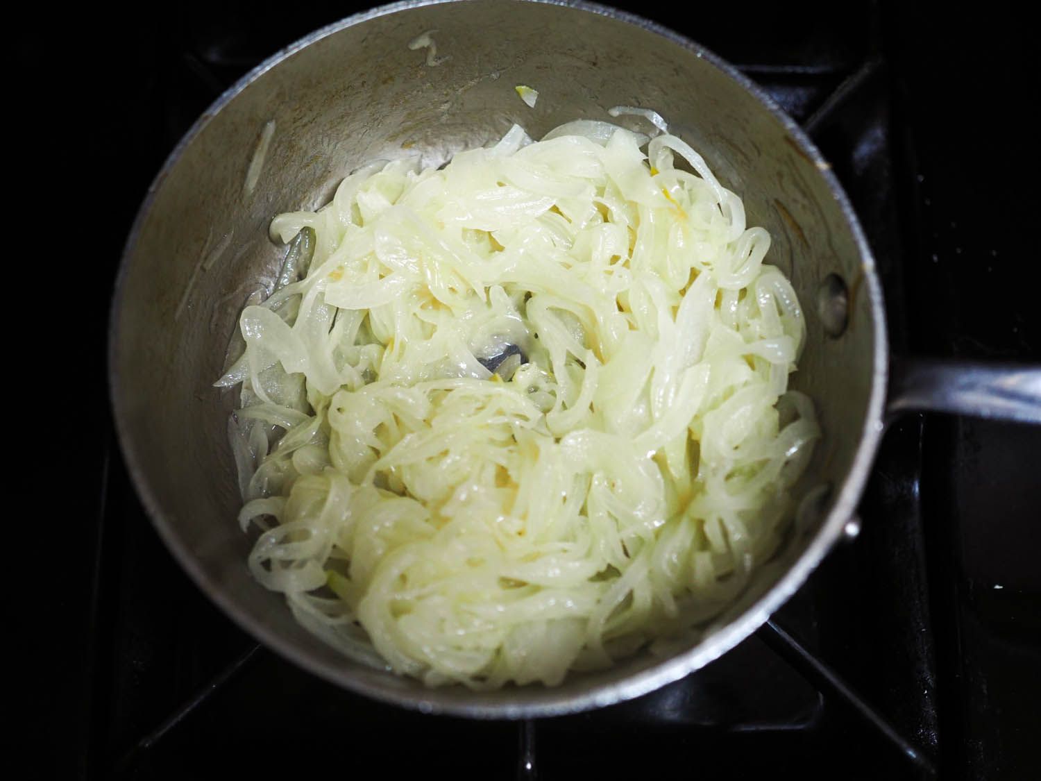 20150316-soubise-onion-sauce-roast-chicken-daniel-gritzer-03.jpg