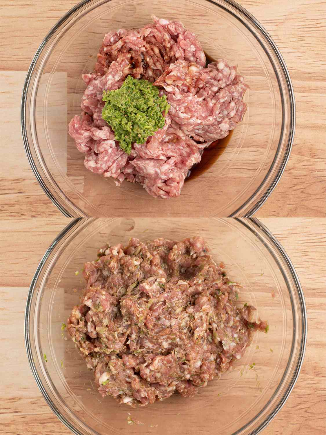 一个双图像拼贴。上面的图片显示了碎猪肉、酱油、鱼露和香草酱在一个玻璃碗里，但还没有混合。下面的图片显示了现在混合在碗里的配料。华体会应用下载gydF4y2Ba