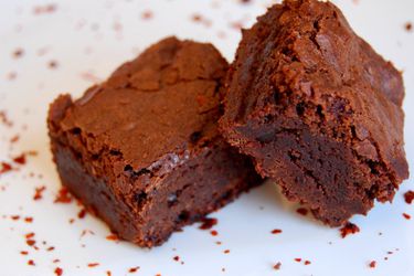 Brownies with chile