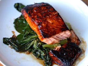 20101108-dt-teriyaki-salmon-with-bok-choy.jpg