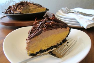 chocolate pumpkin mousse pie