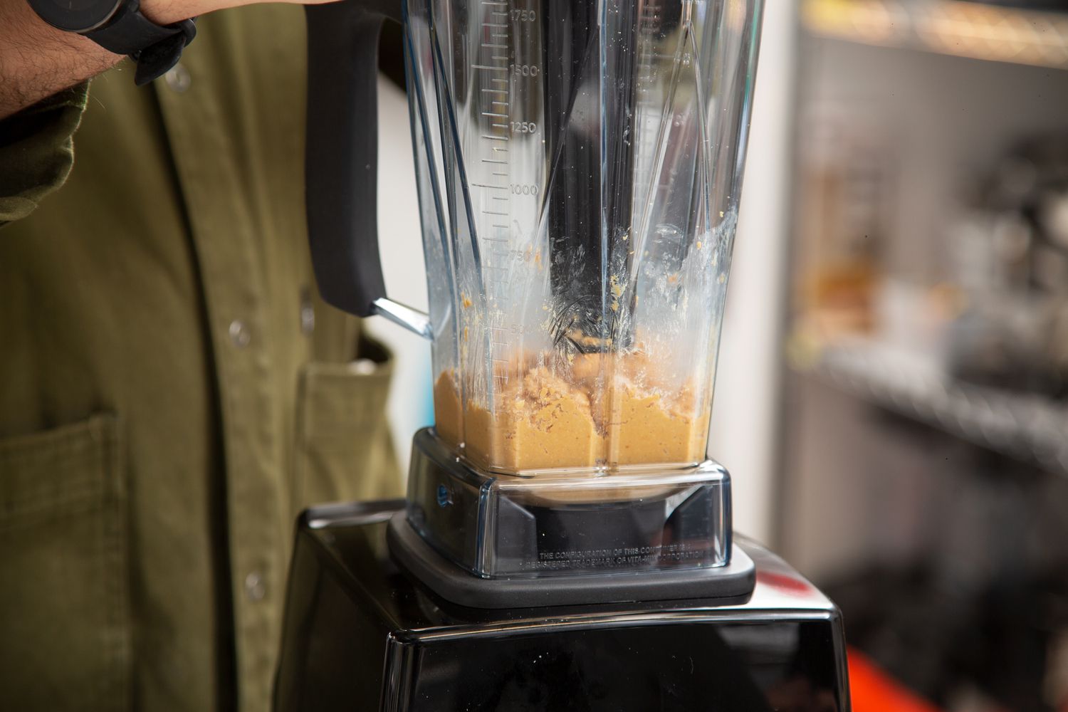 The Vitamix 5200 making peanut butter